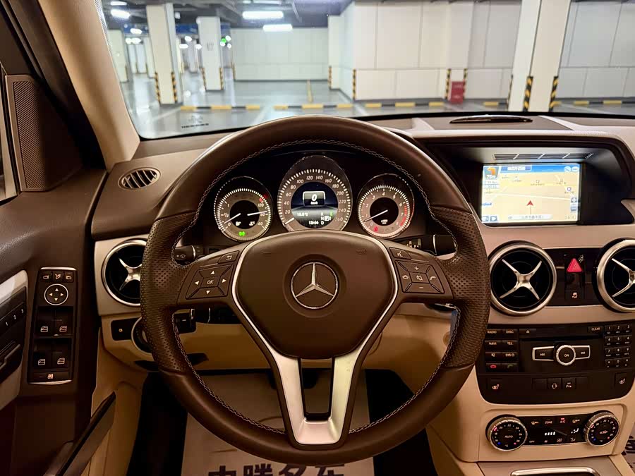 Mercedes-Benz GLK Class 2014 car image #13