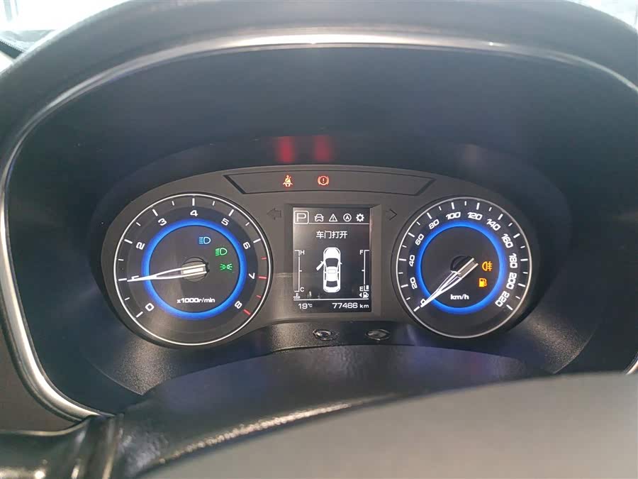 Changan Eado DT 2018 car image #13