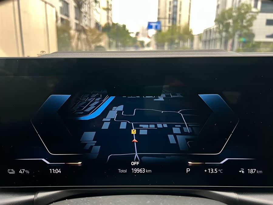 BMW i3 2024 car image #13