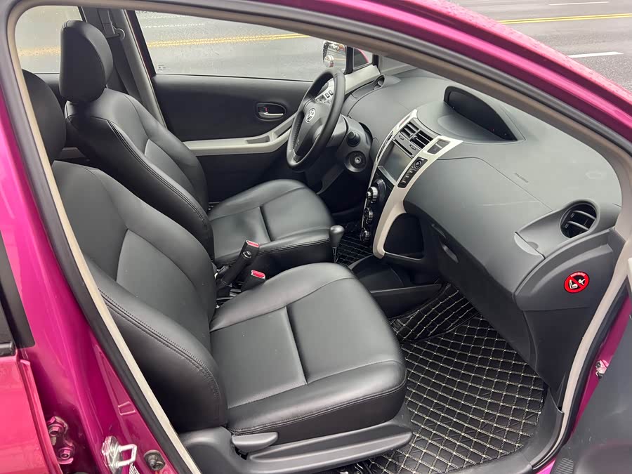 丰田 雅力士 2011 汽车图片 #13