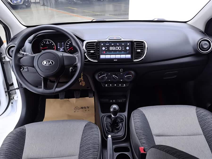 起亚 焕驰 2018 汽车图片 #13