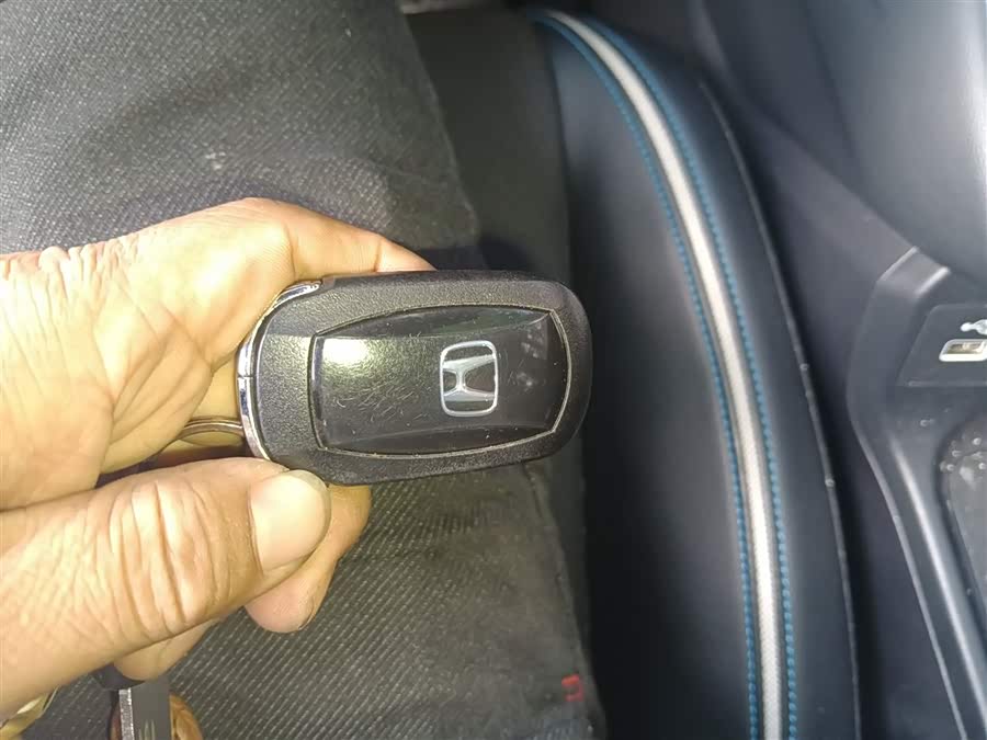 Honda HR-V 2024 car image #13