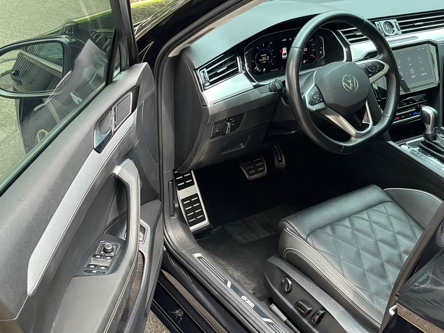 Volkswagen Magotan GTE 2023 car image #13