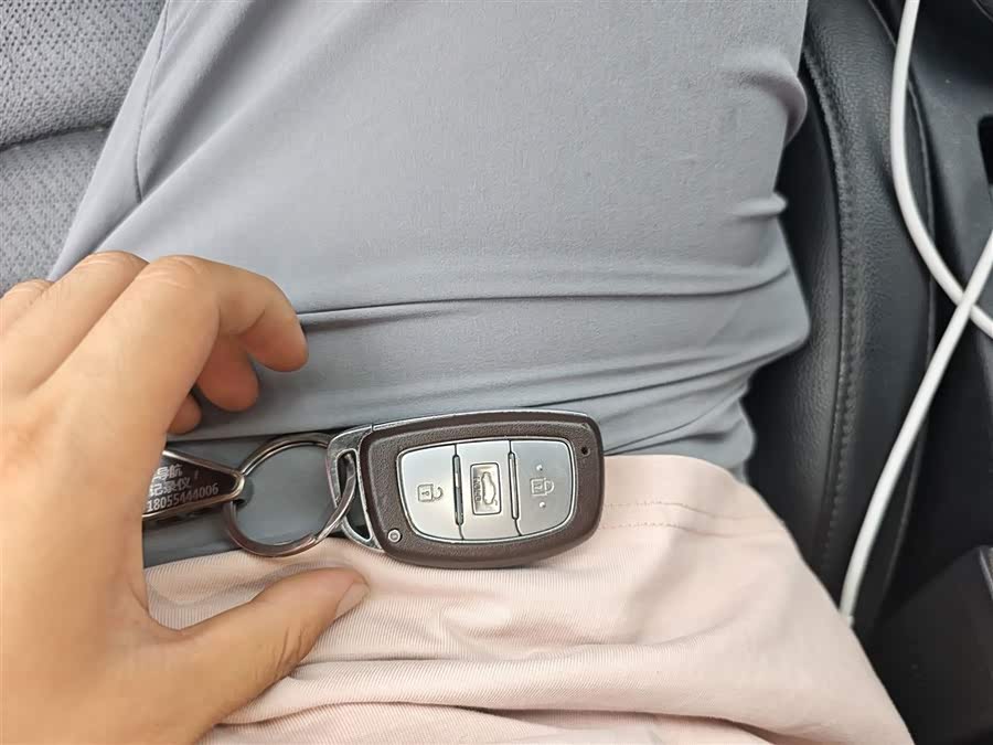 Hyundai Elantra AD PHEV 2021 #13 Hyundai Elantra AD PHEV 2021 car image #13