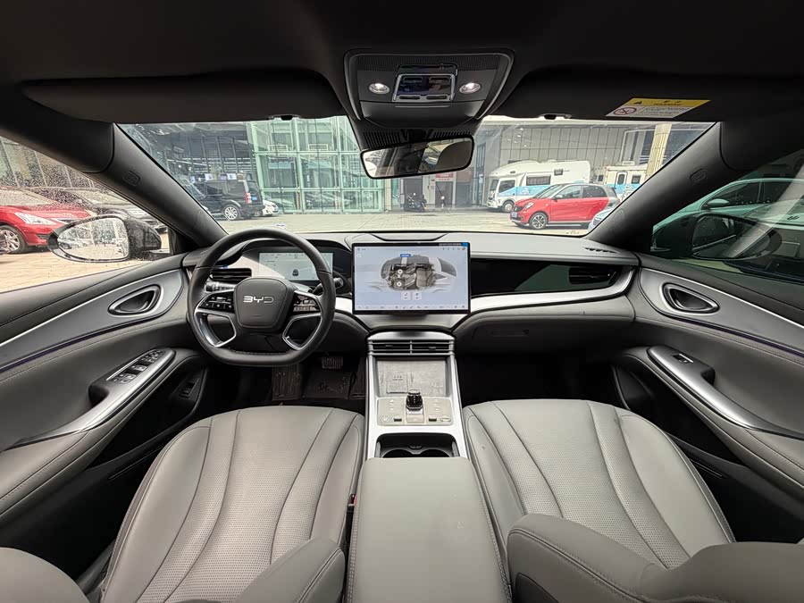 BYD Seal 07 DM-i 2025 car image #13