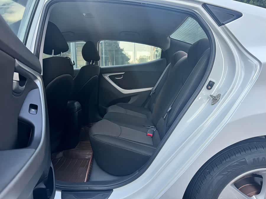 Hyundai Elantra MD 2014 #13 Hyundai Elantra MD 2014 car image #13