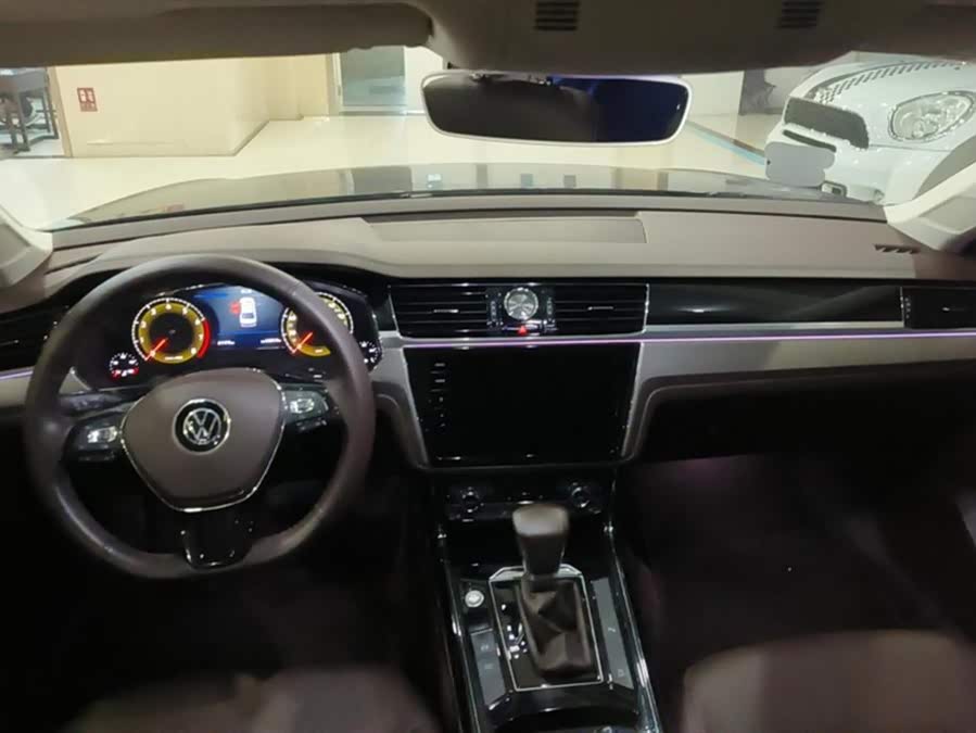 Volkswagen Phideon 2023 immagine di auto #13