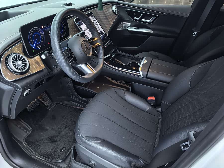 Mercedes-Benz EQE SUV 2023 car image #13