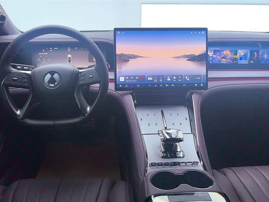 Denza Z9GT 2024 #13 Denza Z9GT 2024 car image #13