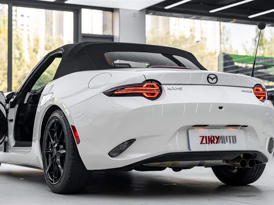 GEELY Monjaro MHEV 2023 #13 GEELY Monjaro MHEV 2023 car image #13