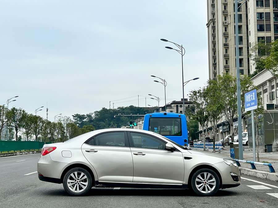 Roewe 550 2013 изображение автомобиля #13