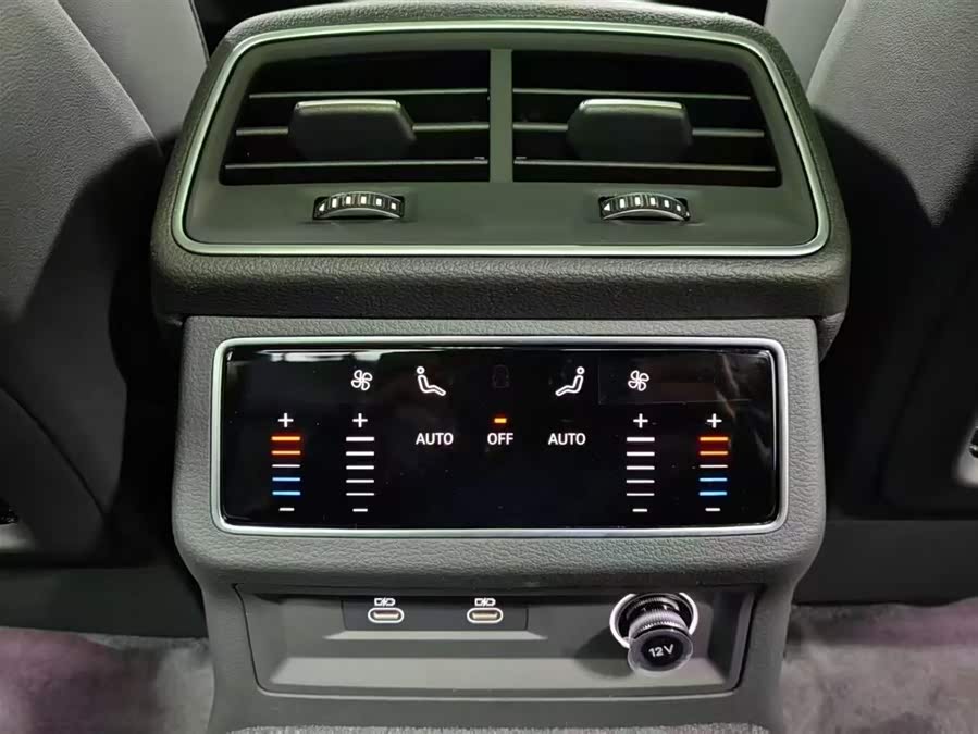 Audi A6L New Energy 2023 #13 Audi A6L New Energy 2023 car image #13