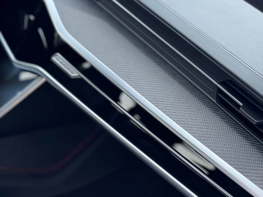 Audi RS 7 2025 car image #13