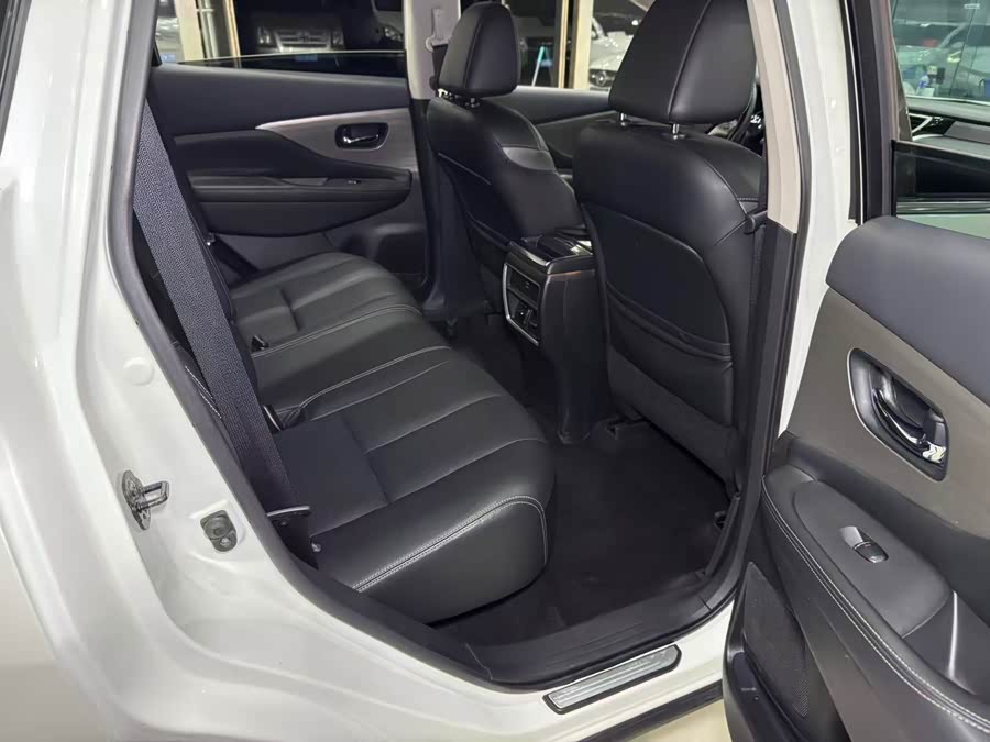 日产 楼兰 2018 汽车图片 #13