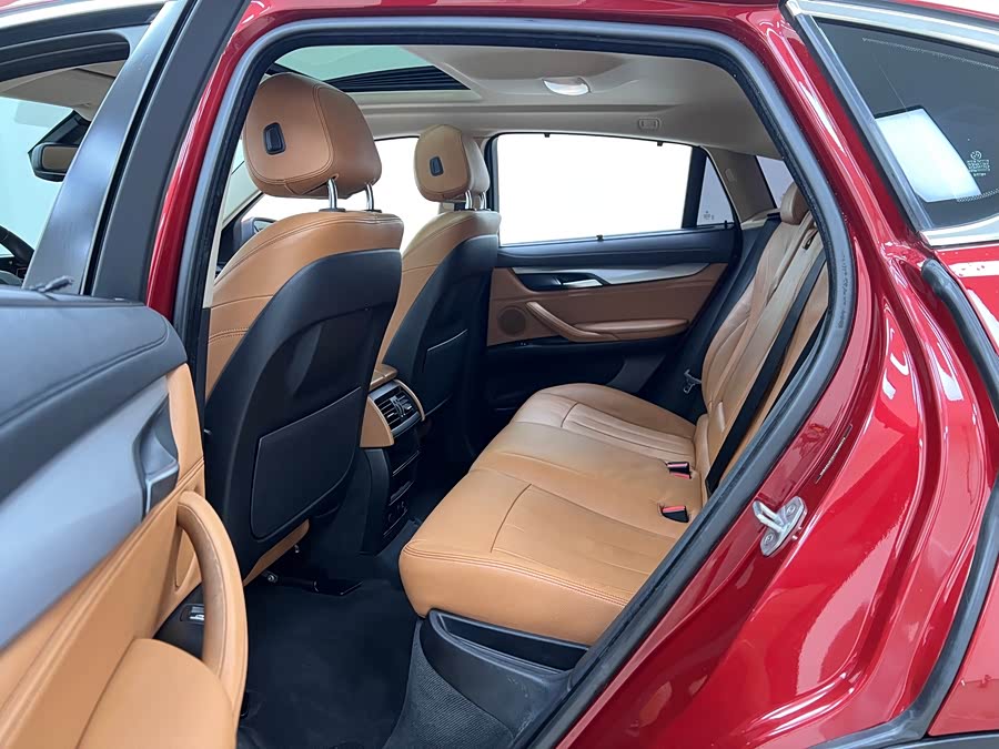 宝马 宝马X6 2017 汽车图片 #13