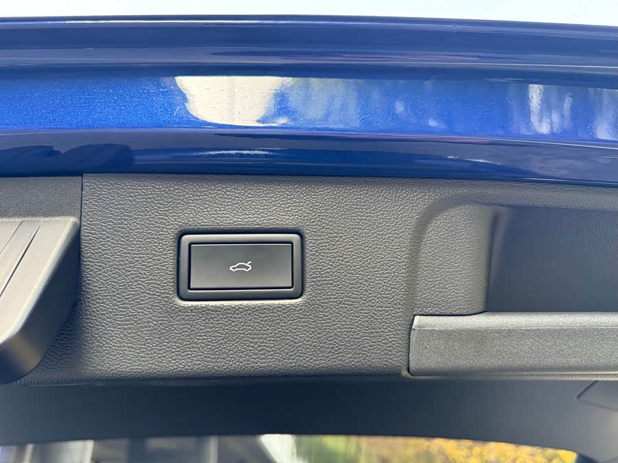 Volkswagen Tayron GTE 2024 #13 Volkswagen Tayron GTE 2024 car image #13