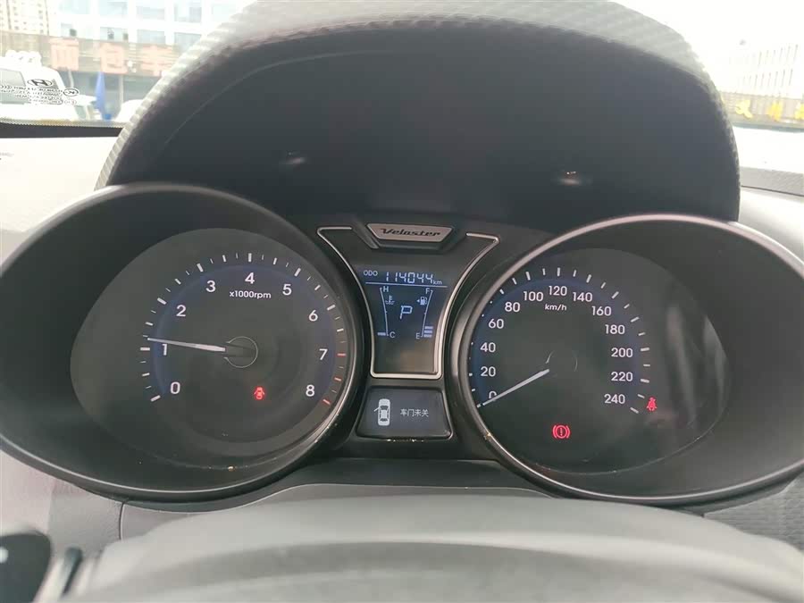 Hyundai Veloster 2014 #13 Hyundai Veloster 2014 car image #13