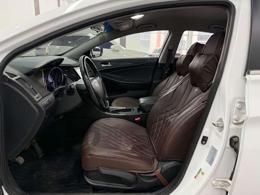 Hyundai Sonata 2016 car image #13