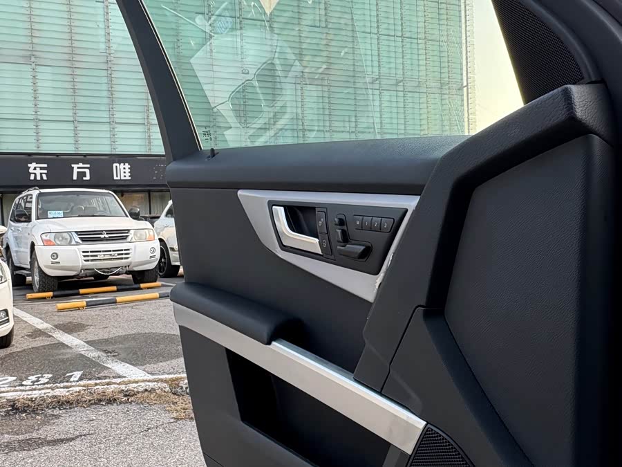 Mercedes-Benz GLK Class 2015 #13 Mercedes-Benz GLK Class 2015 car image #13