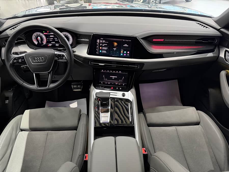 Audi Q6 2024 imagem de carro #13