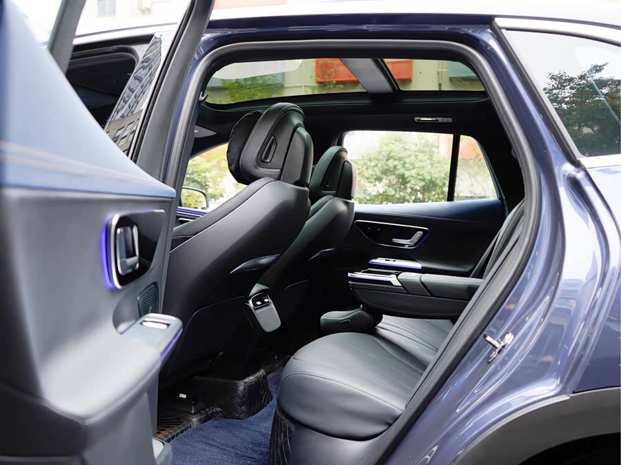 Mercedes-Benz EQE SUV 2023 car image #13