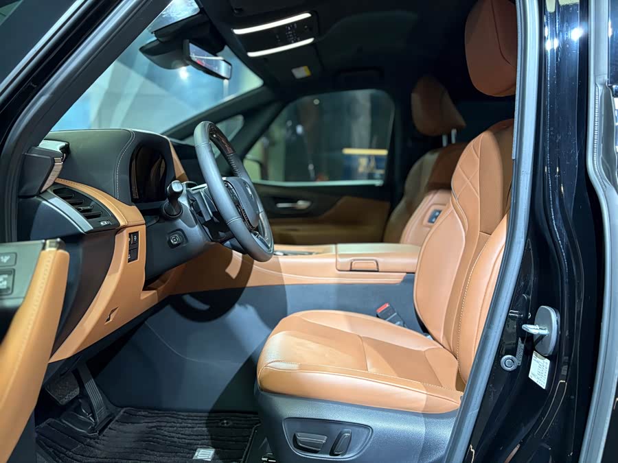 丰田 威尔法 2023 汽车图片 #13