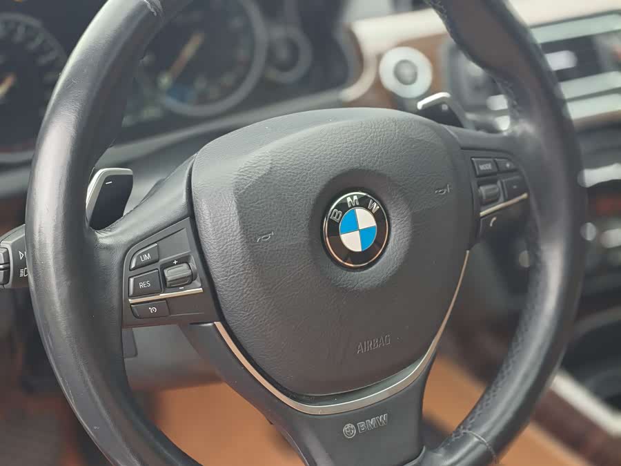 BMW 6 Series 2016 car image #13