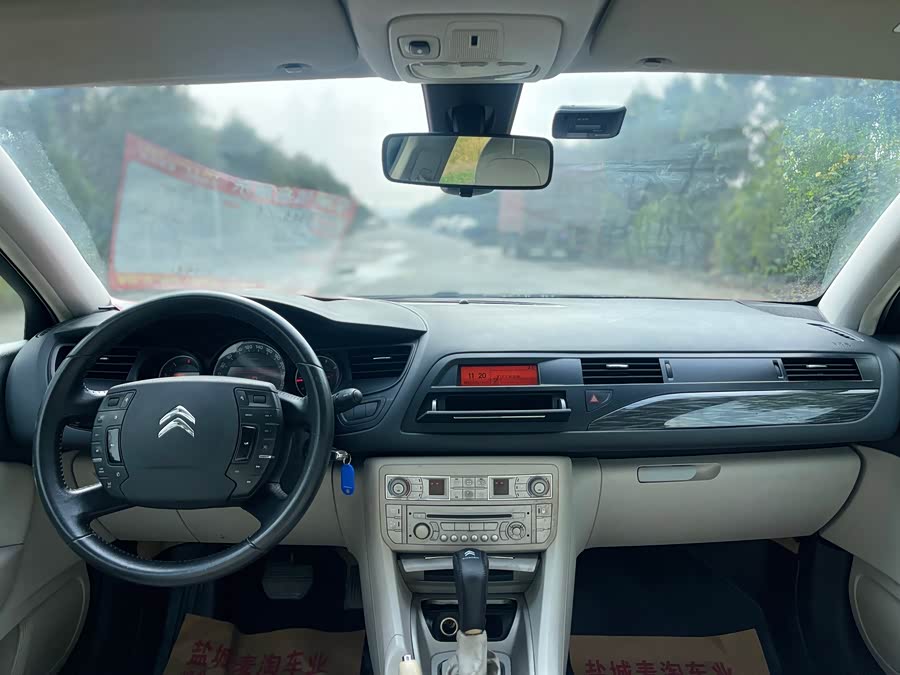 Citroen C5 2010 #13 Citroen C5 2010 car image #13