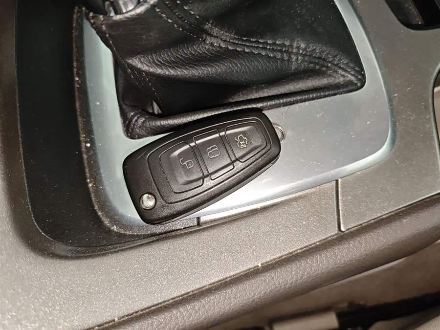 Ford Mondeo-Zhisheng 2014 car image #13