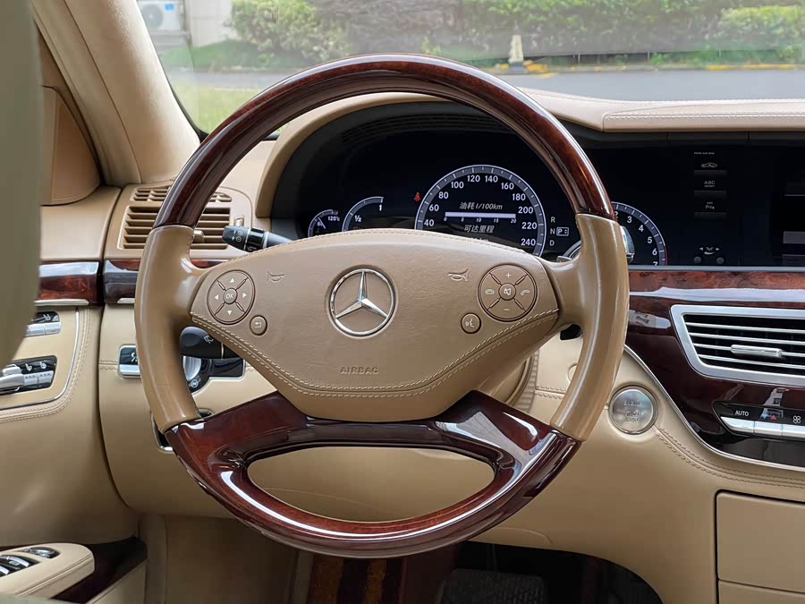 Mercedes-Benz S Class 2012 immagine di auto #13