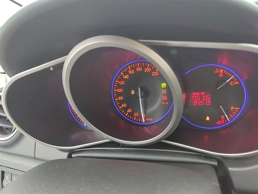 Mazda CX-7 2015 immagine di auto #13