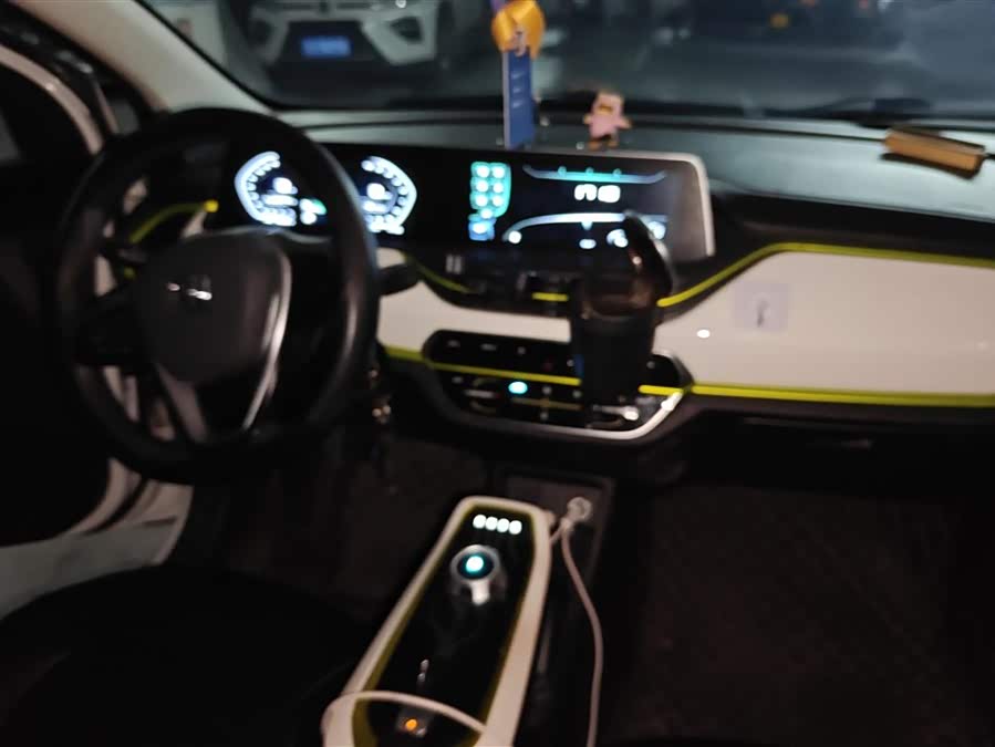 Changan BenBen E-Star 2022 car image #13