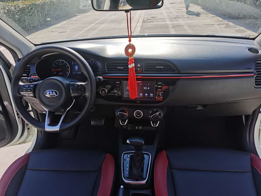 Kia Rio Cross 2018 صورة سيارة #13