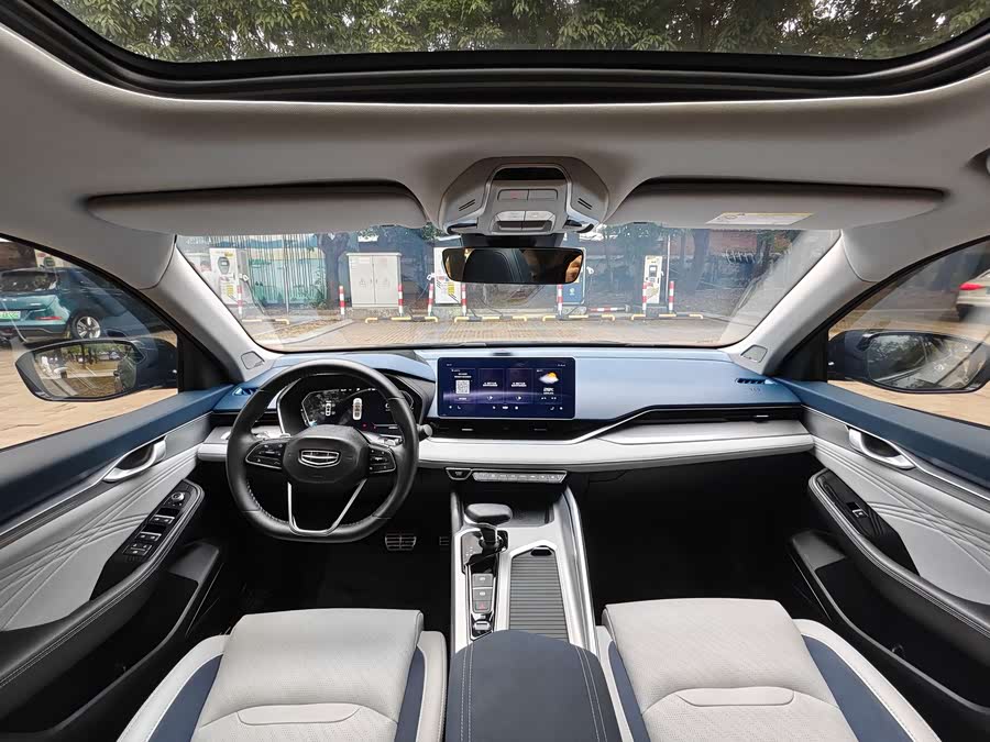 GEELY Preface 2021 صورة سيارة #13