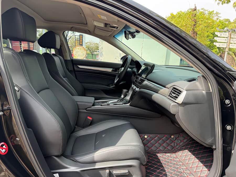 Honda Accord 2022 #13 Honda Accord 2022 car image #13