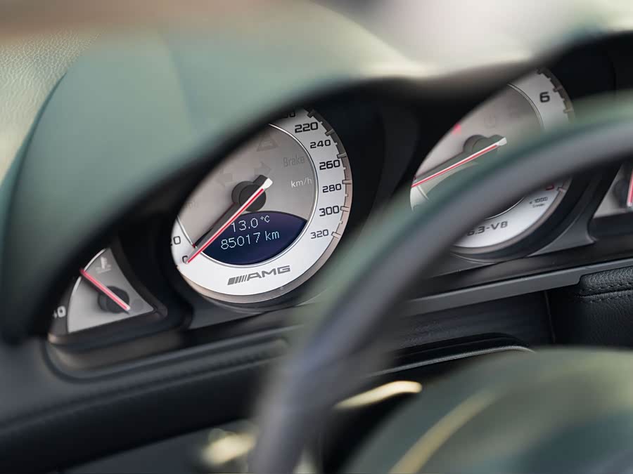 Mercedes-Benz SL AMG 2009 car image #13