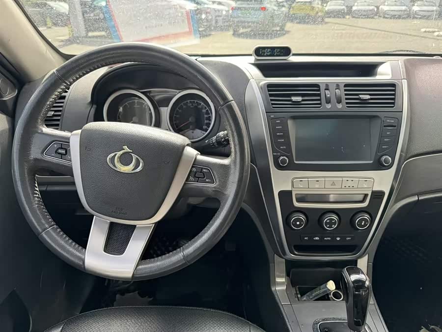 GEELY GX7 2013 #13 GEELY GX7 2013 car image #13