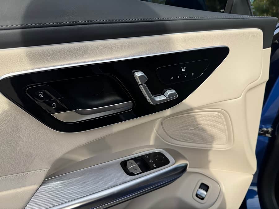 Mercedes-Benz CLE Class 2025 car image #13