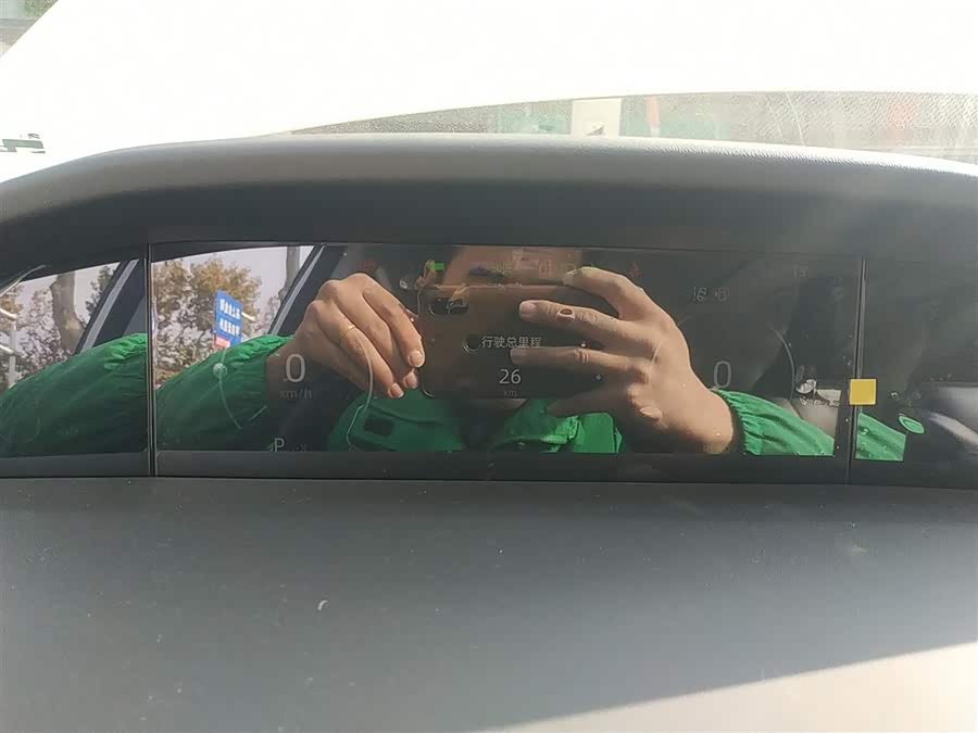 Changan UNI-K iDD 2025 #13 Changan UNI-K iDD 2025 car image #13