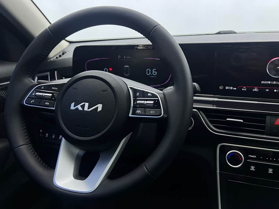 Kia Seltos 2023 #13 Kia Seltos 2023 car image #13