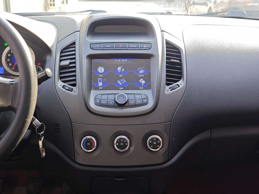 GEELY KingKong 2016 car image #13