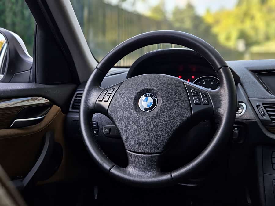 BMW X1 (Imported) 2012 #13 BMW X1 (Imported) 2012 صورة سيارة #13