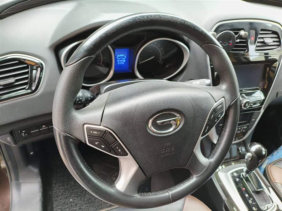 GAC Trumpchi GS5 Super 2015 imagem de carro #13