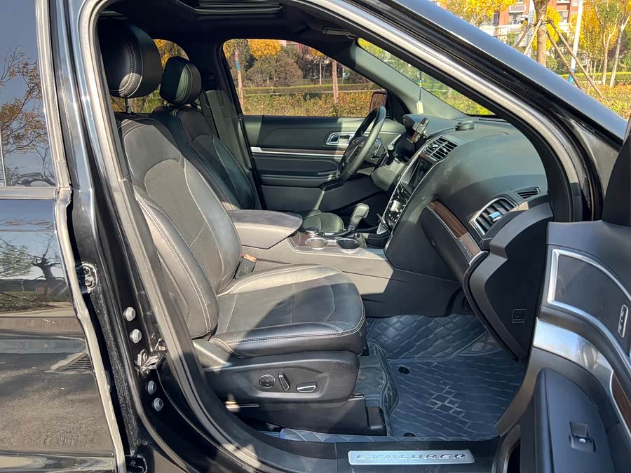 Ford Explorer (Imported) 2018 car image #13