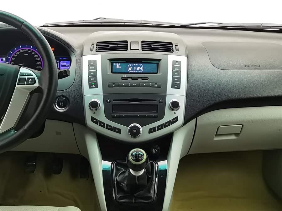 BYD S6 2014 #13 BYD S6 2014 car image #13