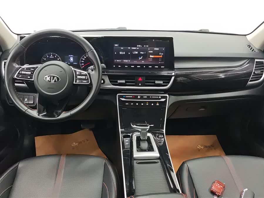 Kia Stonic 2020 car image #13