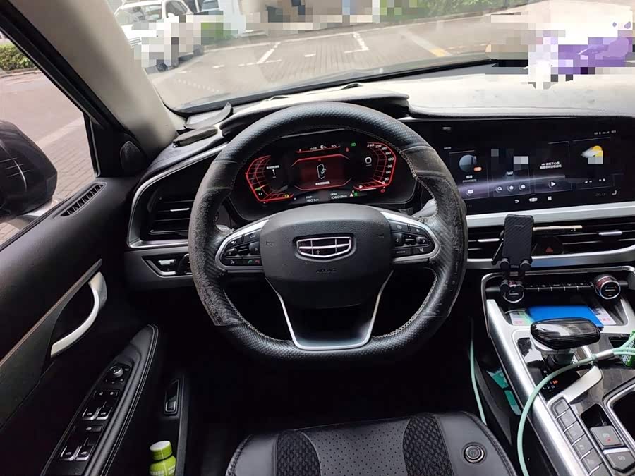 GEELY Tugella New Energy 2019 car image #13