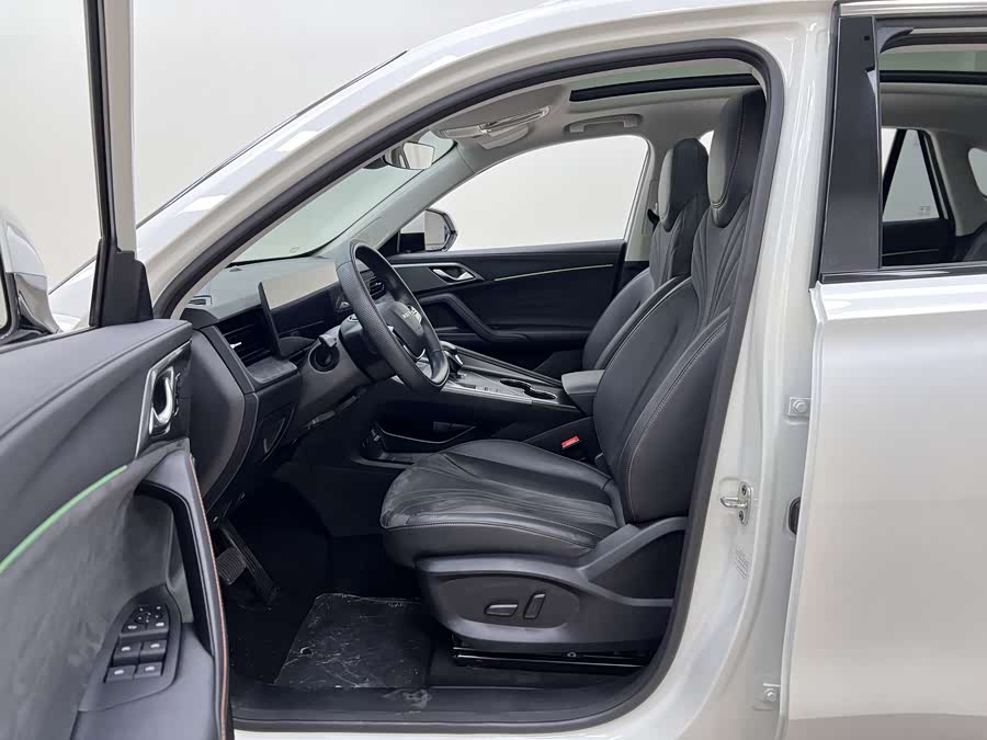 Roewe D5X DMH 2024 car image #13