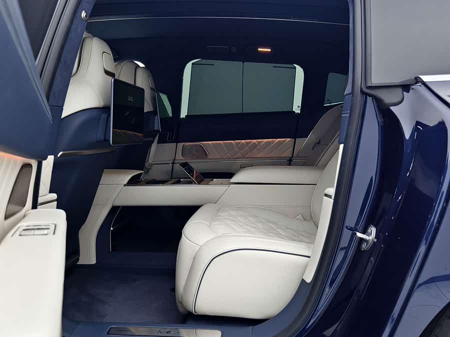 蔚来 蔚来ET9 2025 汽车图片 #13