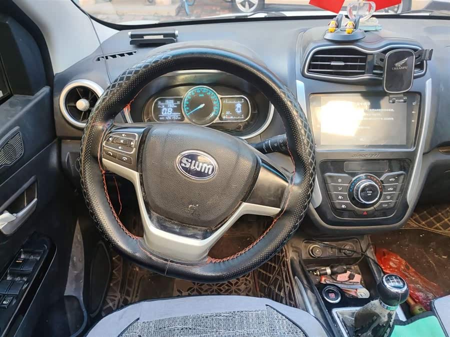 SWM X3 2019 imagen de coche #13